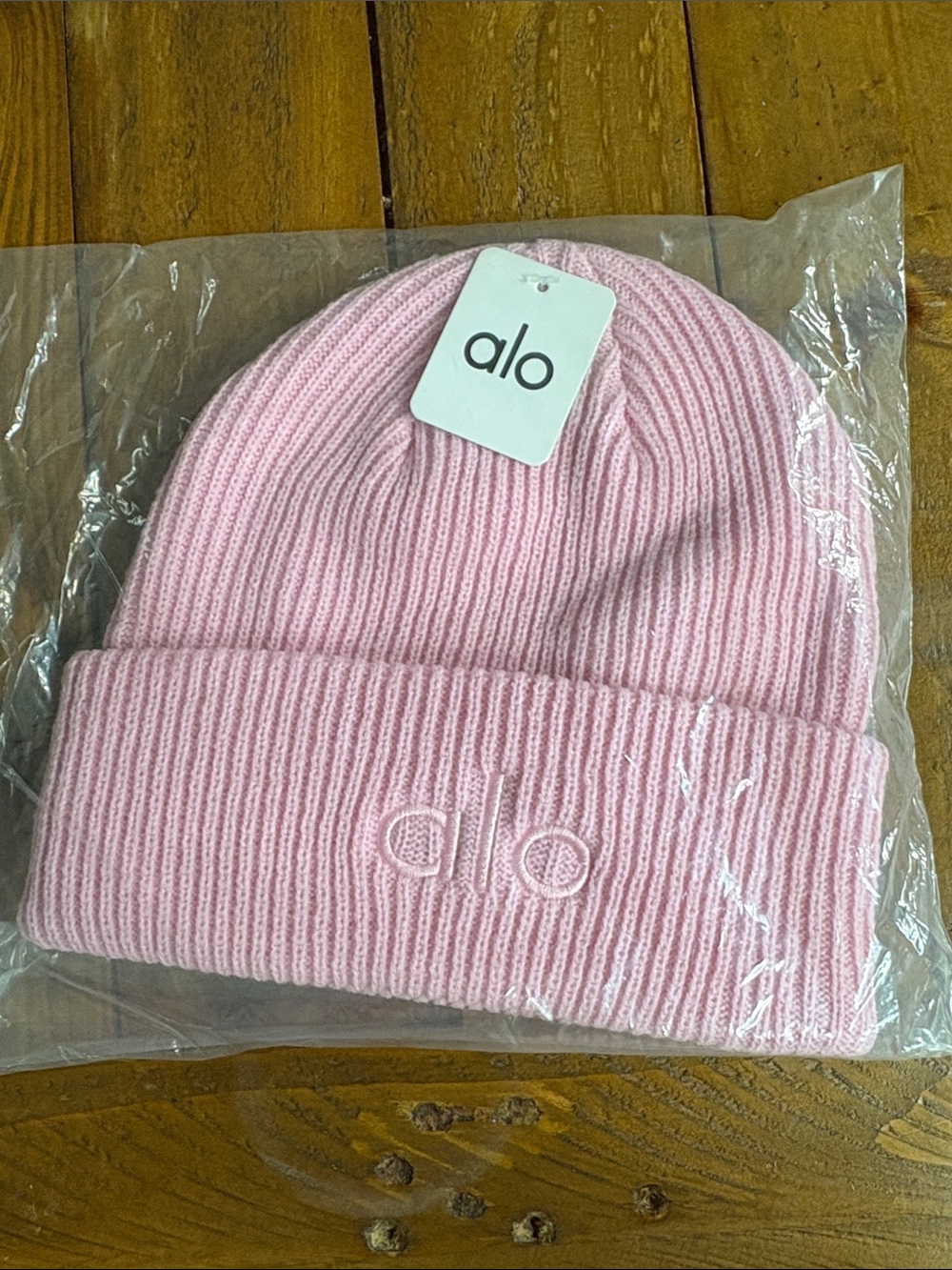 ALO Yoga Pink Ribbed Knit Beanie NWT